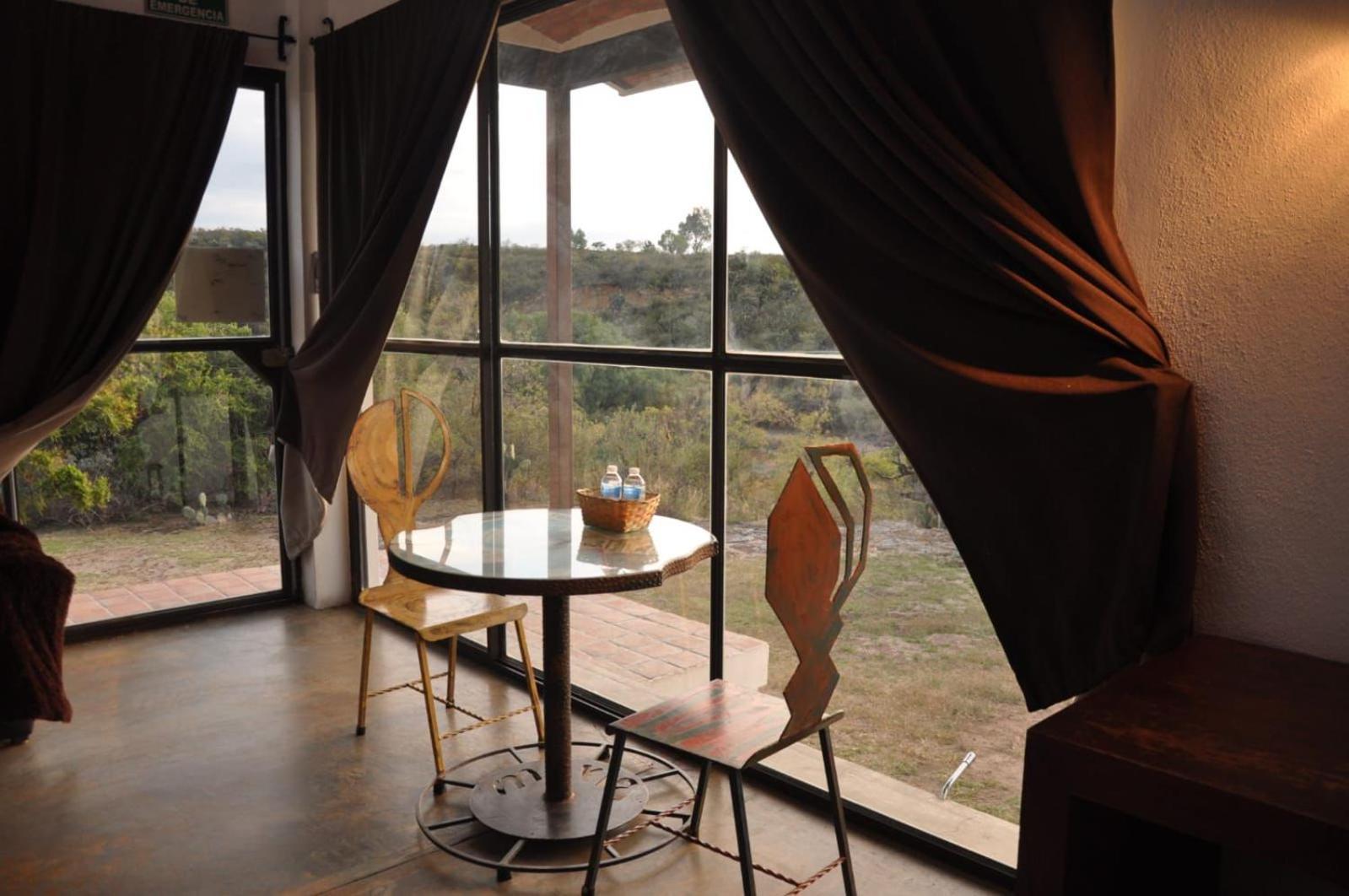 Echological Hotel, Restaurante & Spa ลากอส เด โมเรโน ภายนอก รูปภาพ